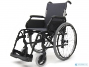 Кресло-коляска инвалидная Breezy 300P LY-710-300P