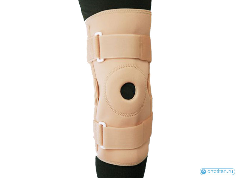 Бандаж на коленный сустав фиксирующий с ребрами жесткости и отверстием BKFO C1KN-301
