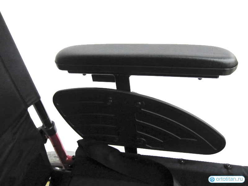 Кресло-коляска инвалидная электрическая LY-EB103-610